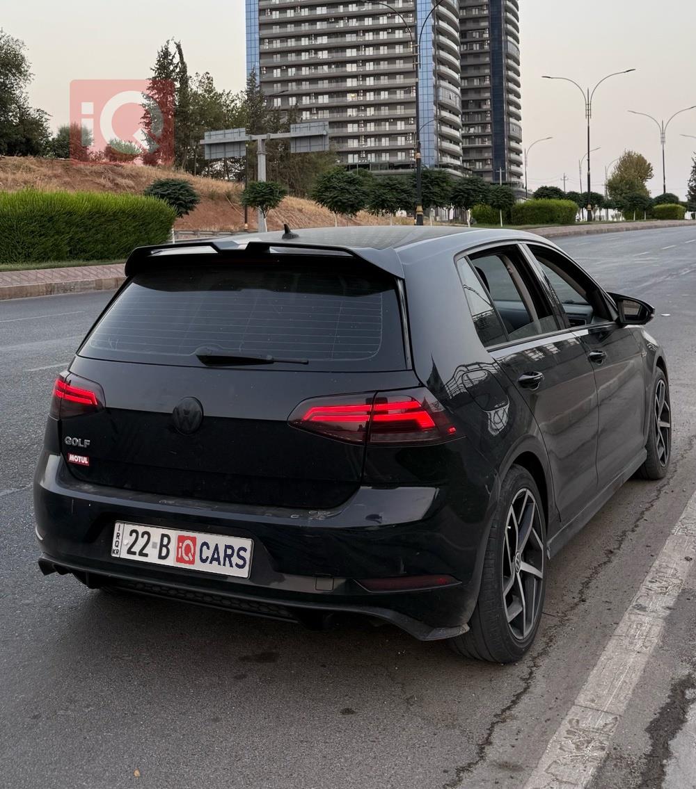 فولكسفاغن جولف